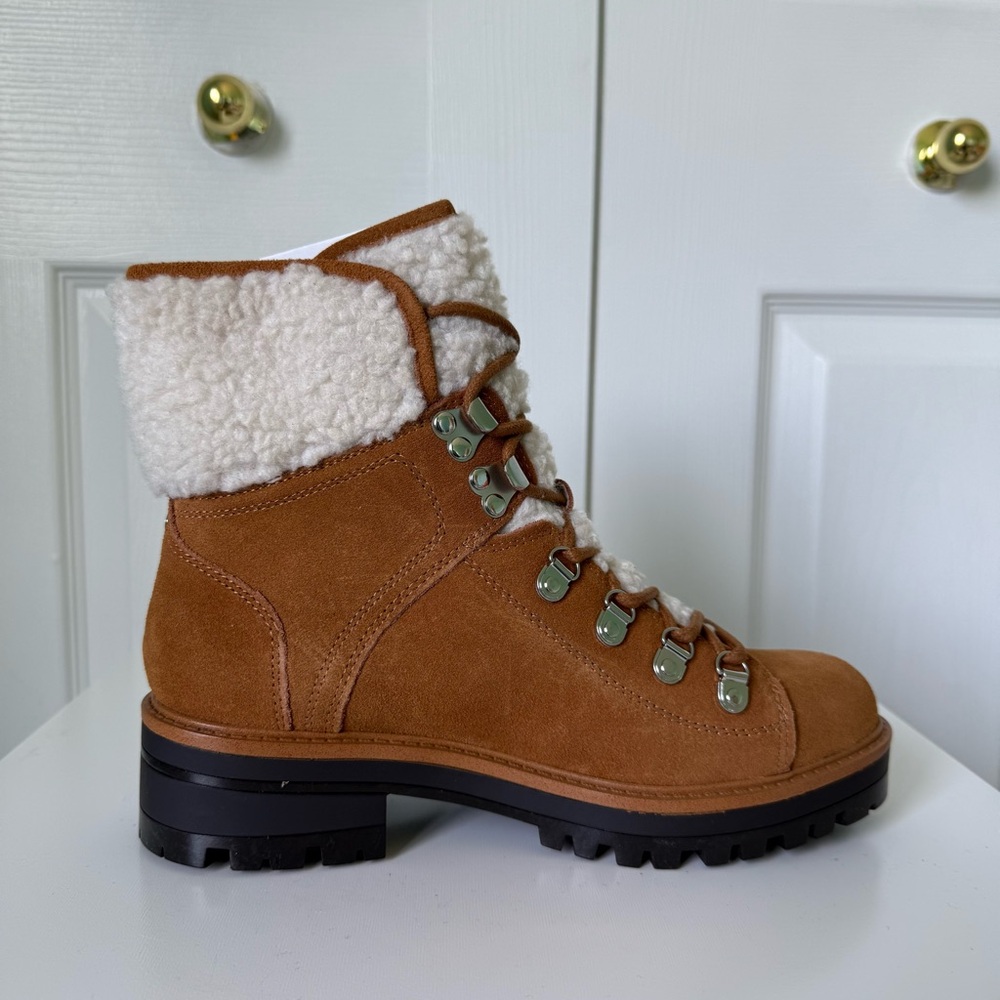 MARC FISHER | NIB Tan Winter Hiking Boots Sz 7.5 - Picture 2 of 6